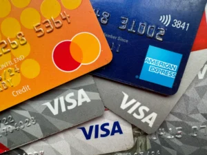 How to handle credit card debt in the US: Strategies and tips
