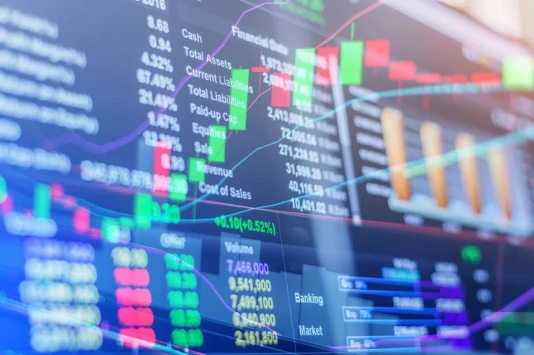 How to invest in index funds in the U.S.: Advantages and strategies
